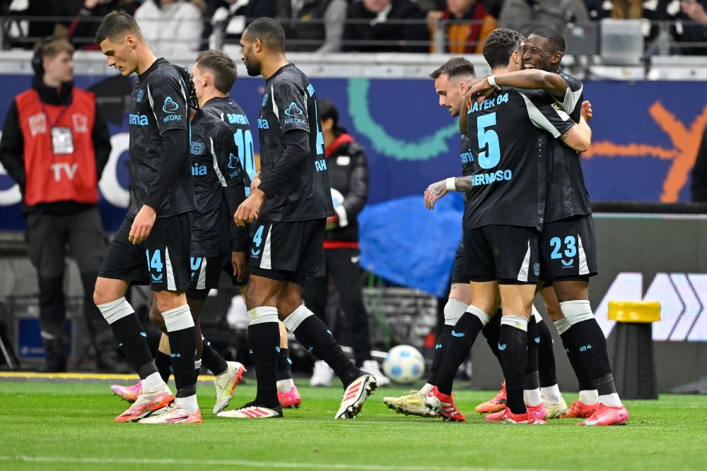 包含法兰克福主场获胜,稳住积分榜次席的词条 包含法兰克福主场获胜,稳住积分榜次席的词条