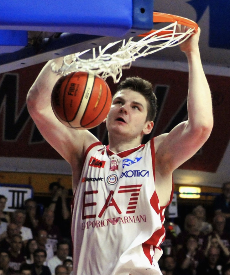 阿尔拉斯成功击败里昂,重返胜利之路 阿尔拉斯成功击败里昂,重返胜利之路