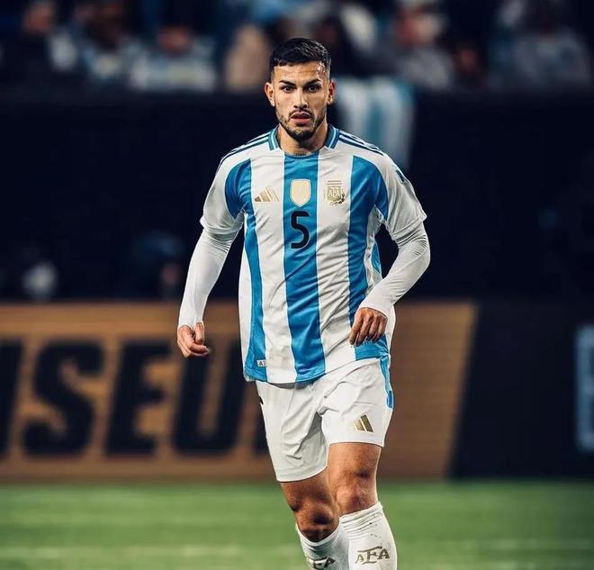 关于皇家社会引进阿根廷中场，增强中场控制的信息