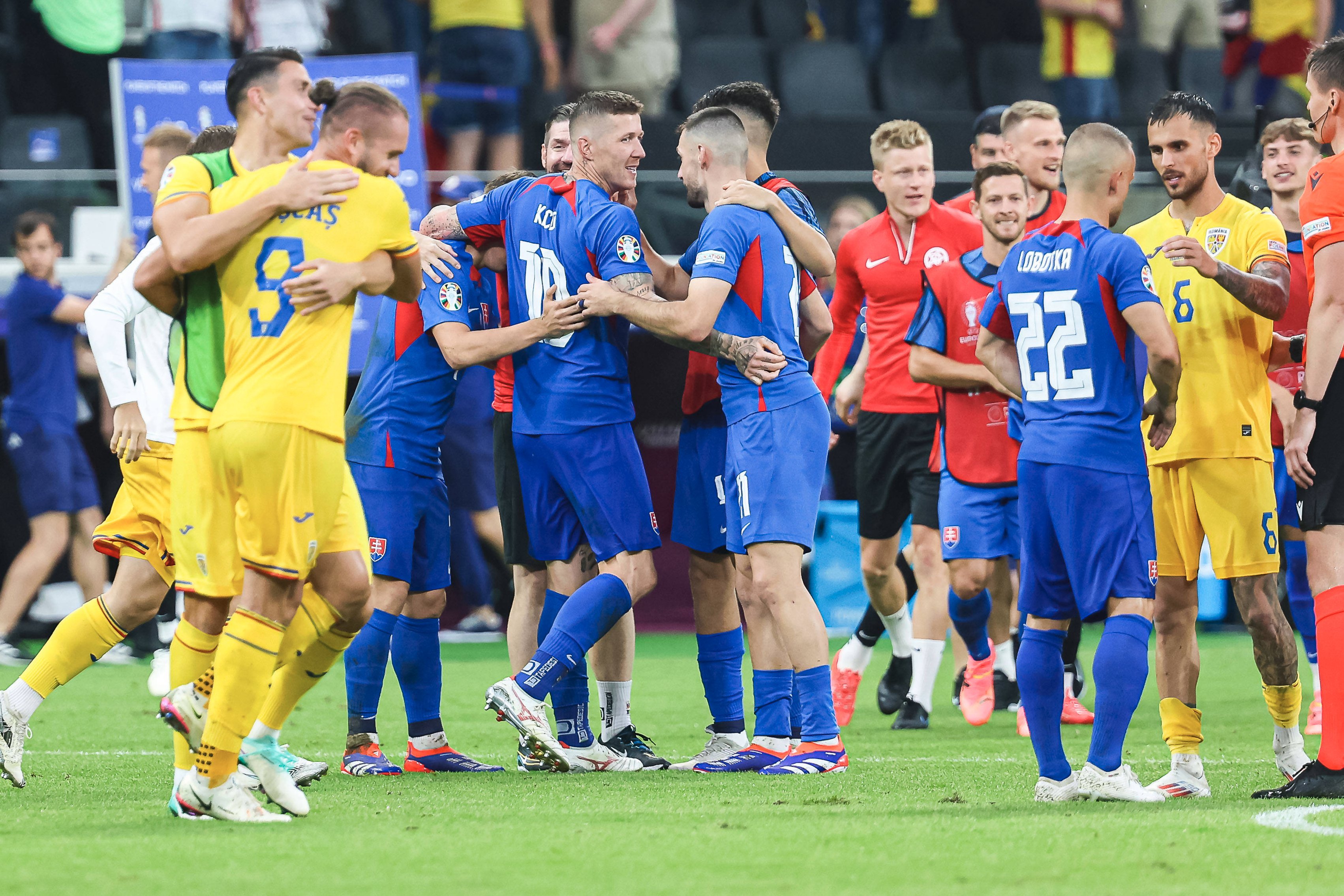 瑞典队逆转战胜晋级欧洲杯四强赛 瑞典队逆转战胜晋级欧洲杯四强赛