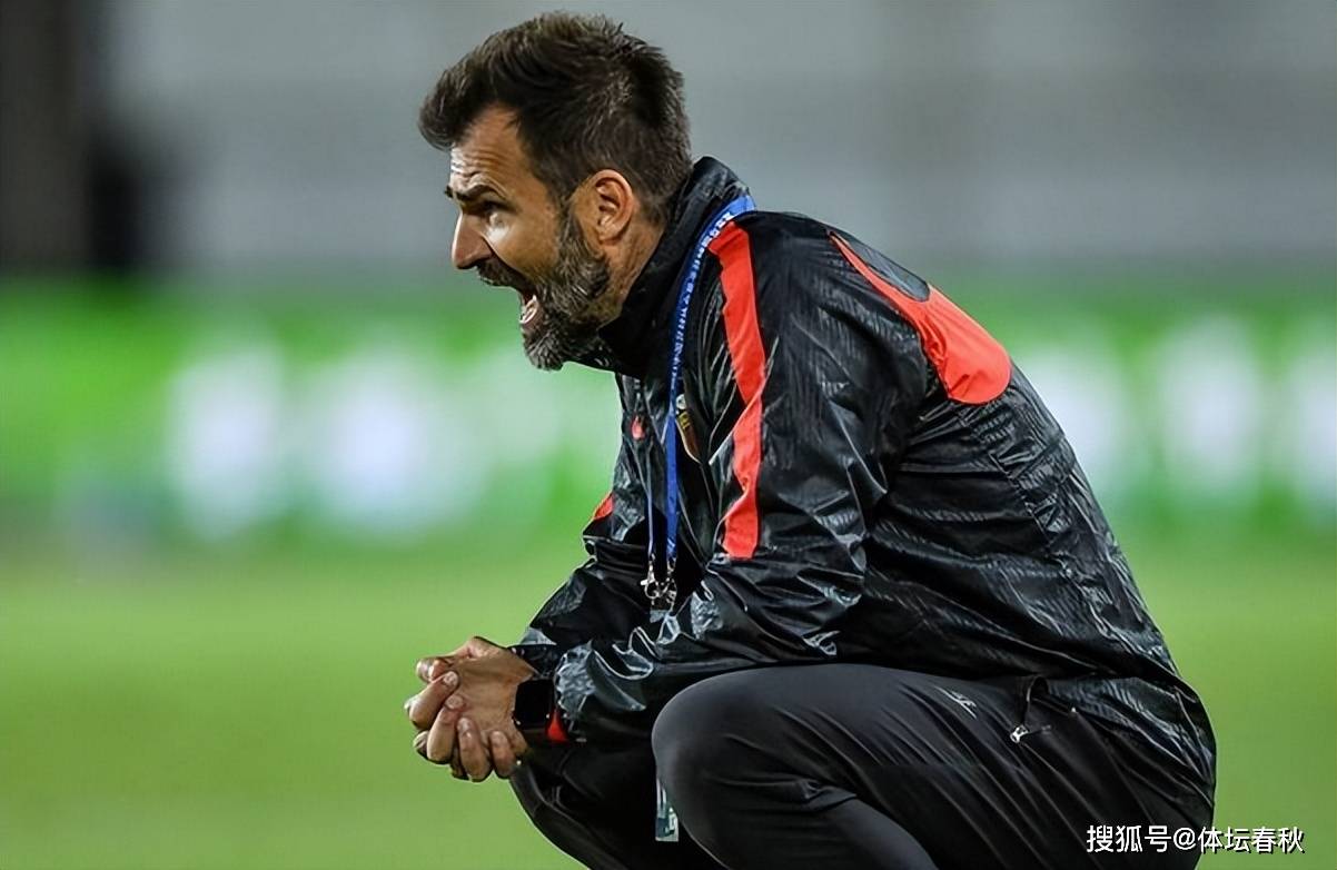 关于深圳FC队引进实力洋帅，希望提升战斗力的信息