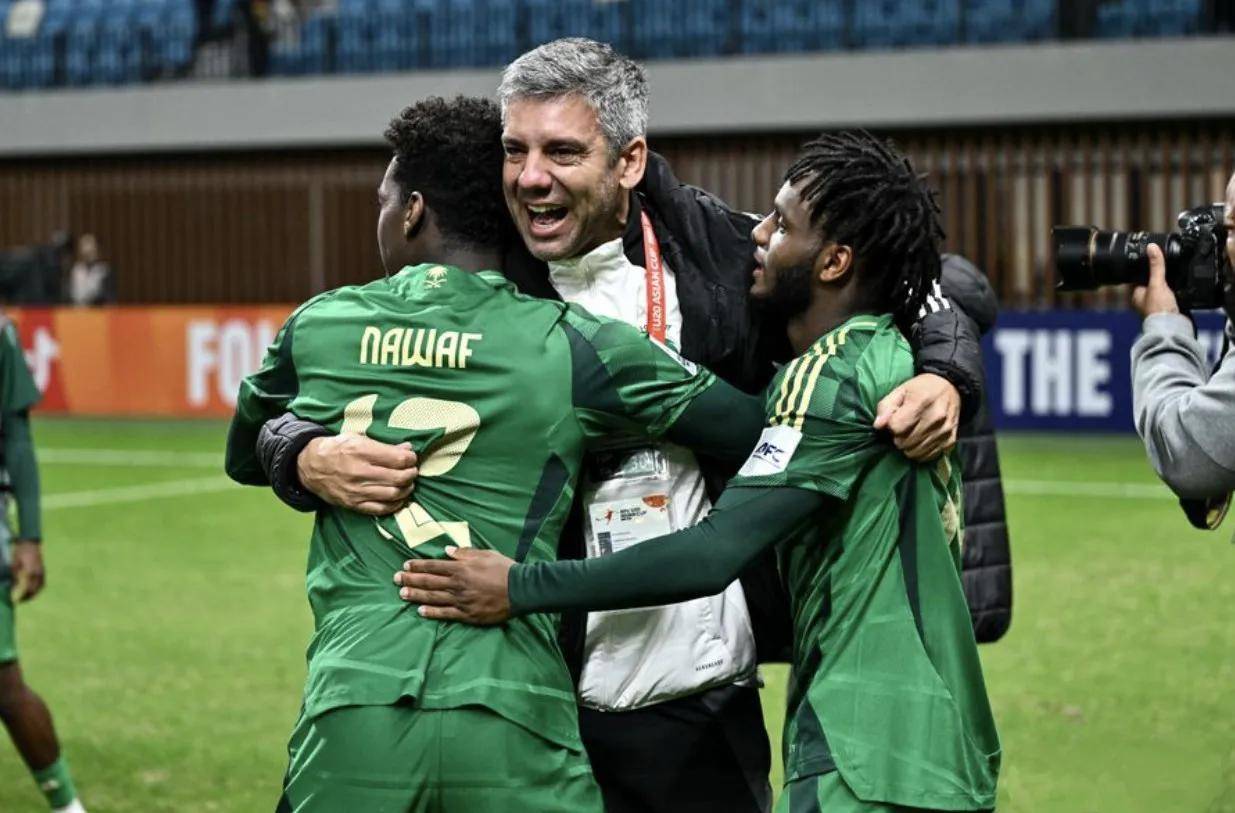 澳大利亚队刷新纪录夺得冠军 澳大利亚队刷新纪录夺得冠军