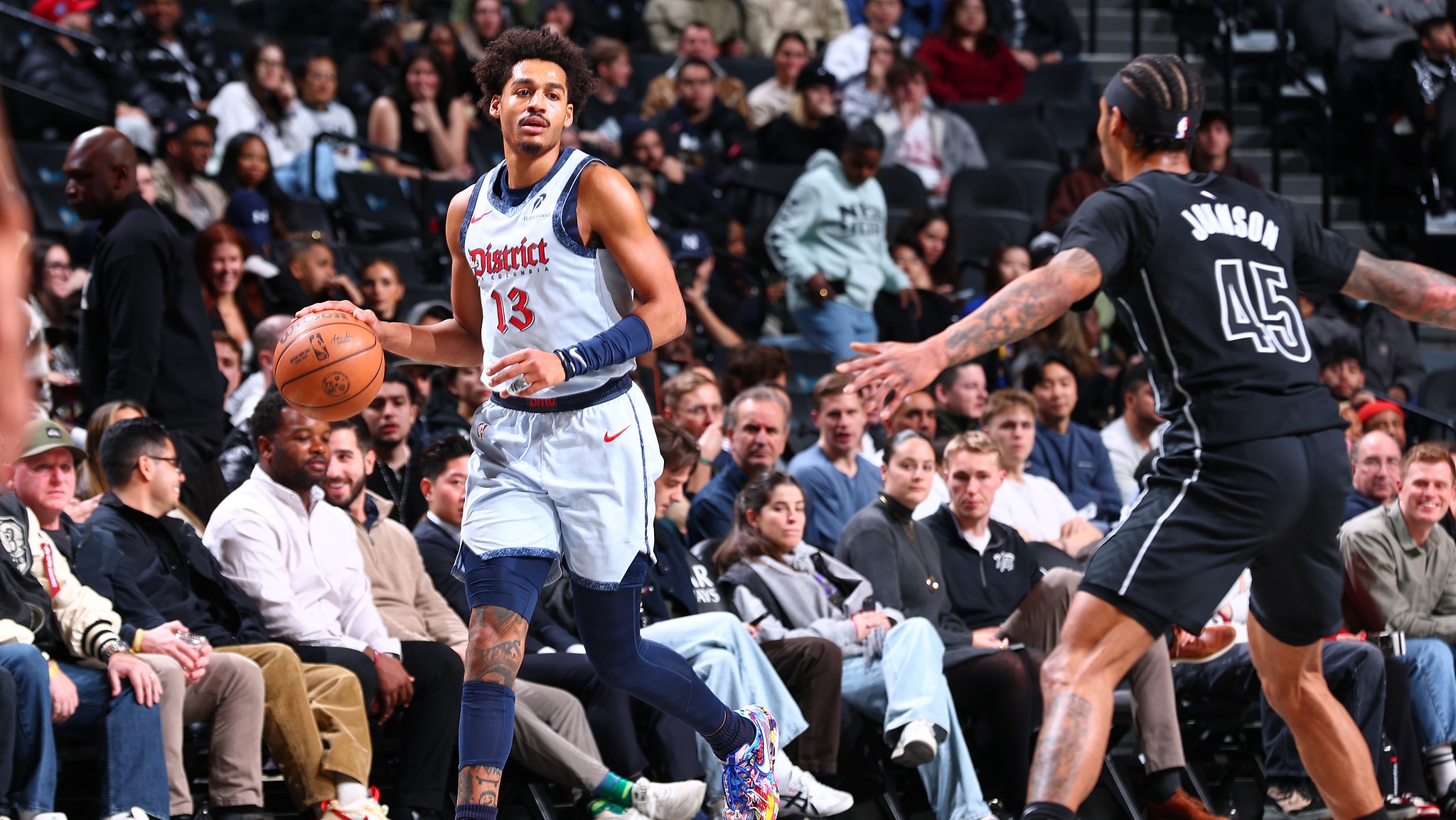 篮网战胜76人，豪取连胜