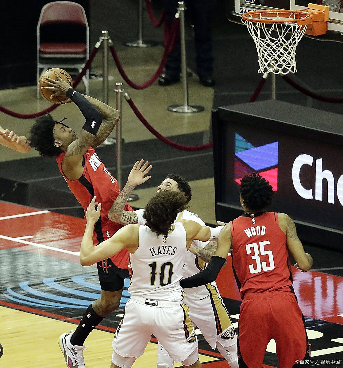 火箭主场惨败凯尔特人