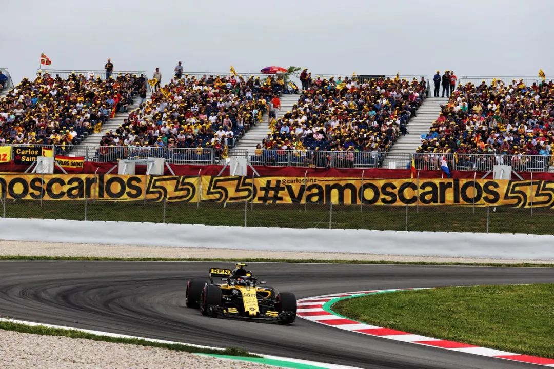 威廉姆斯翻盘雷诺车队，汉密尔顿带队取胜