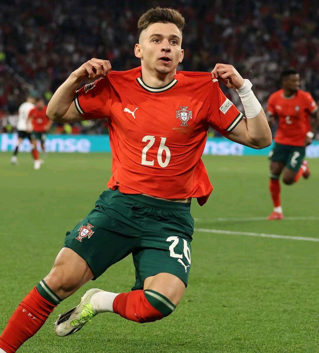 欧国联淘汰赛：强队轻松晋级，实力有余