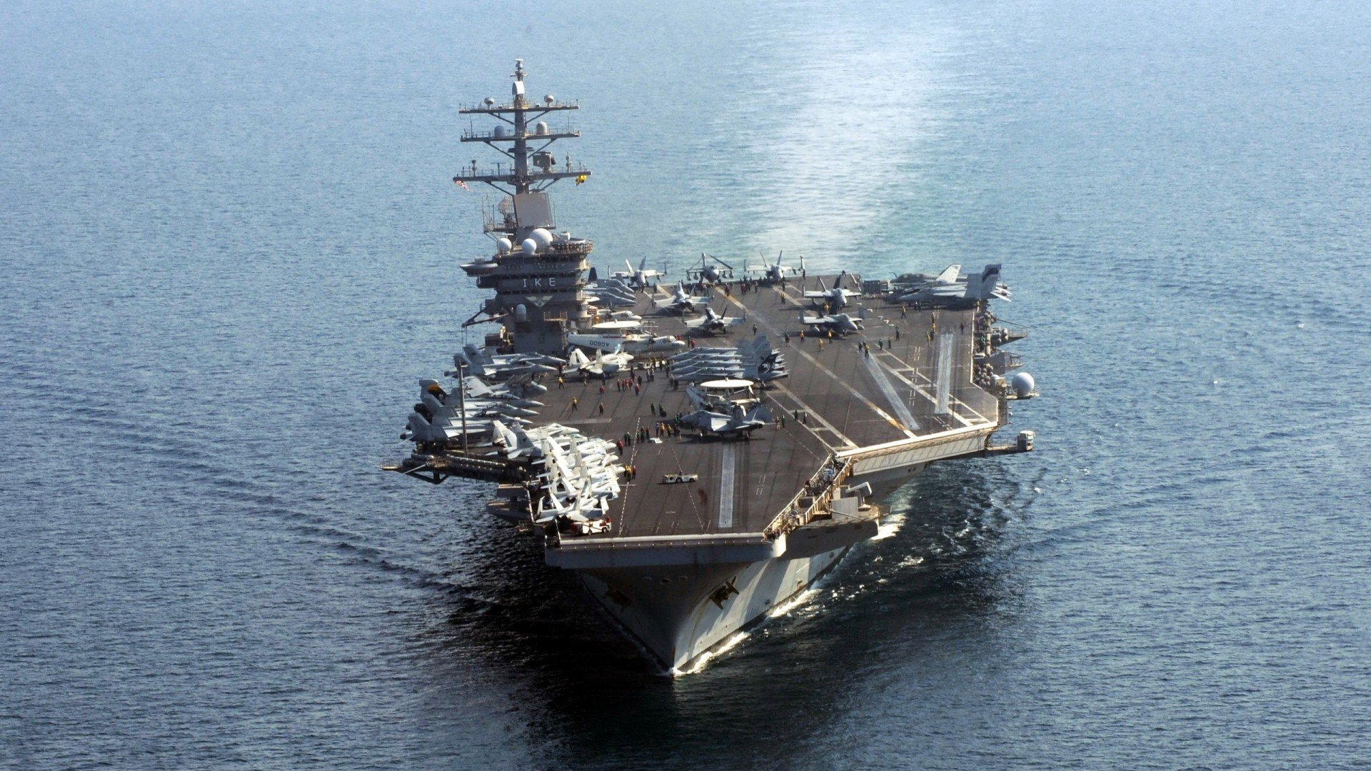 小贾伦关键进球定乾坤，深圳队力压雷霆稳夺胜利