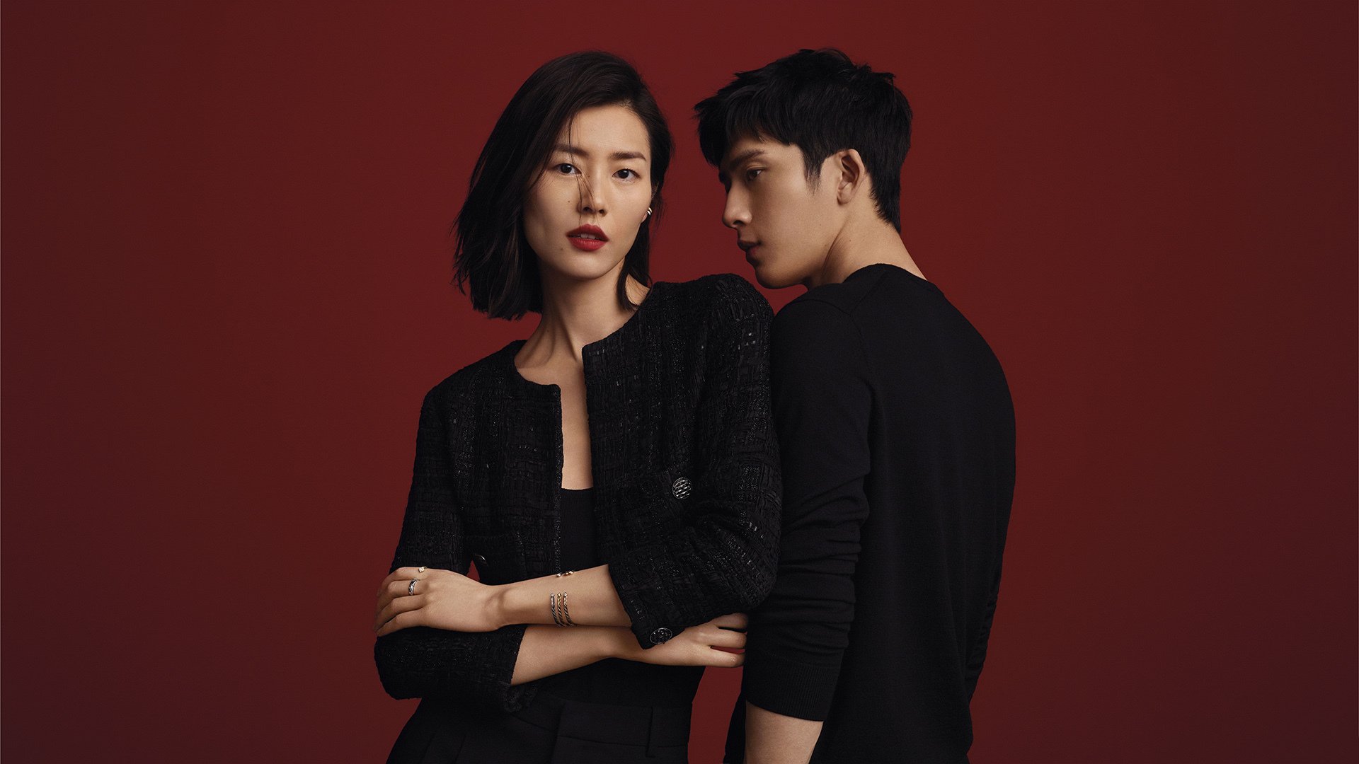 绿茵双城记，曼城蓝色狂潮冲垮天蓝，本泽马白衣如雪剑指乾坤