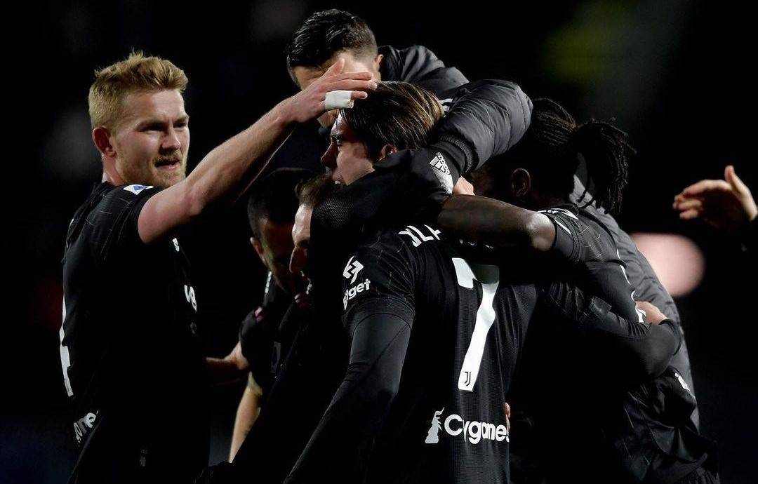 皇家社会对阵尼斯，基耶萨点燃赛场