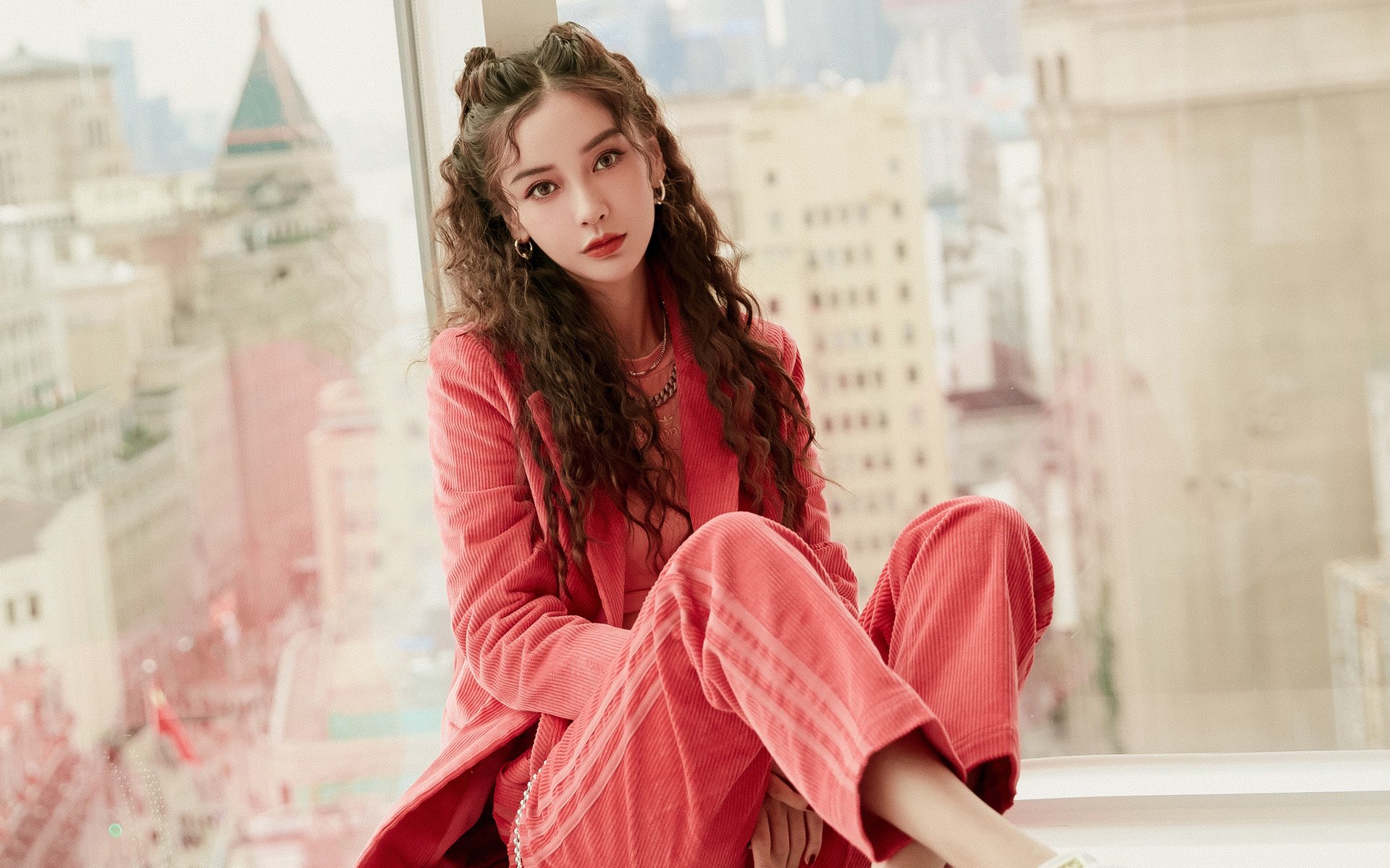 北非雄狮的咆哮，突尼斯用火力压制谱写绿茵传奇，内马尔璀璨如星照亮全场